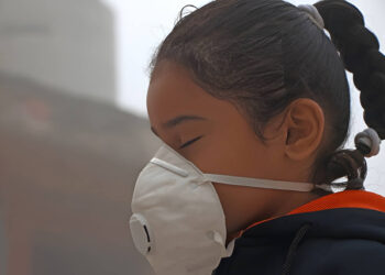 Delhi Chokes Again: Diwali Firecrackers Turn National Capital Toxic Again