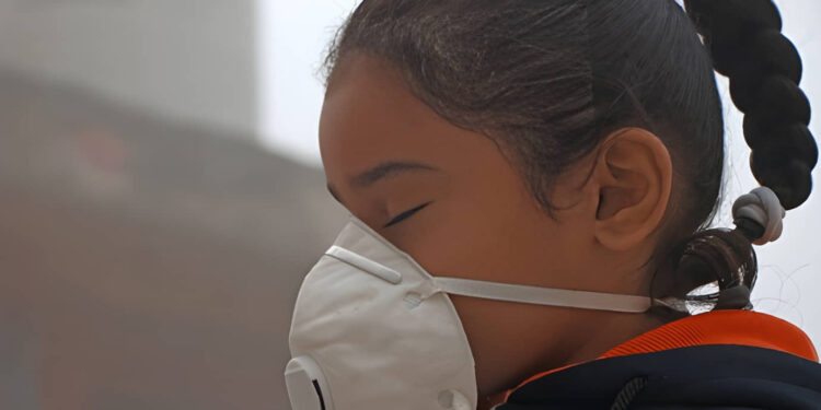 Delhi Chokes Again: Diwali Firecrackers Turn National Capital Toxic Again