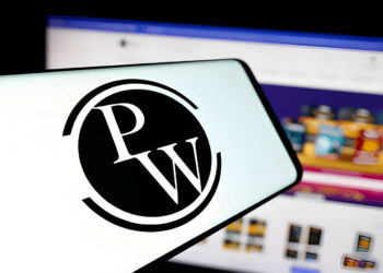 PhysicsWallah IPO Raises ₹1,563 Crore: Edtech Giant’s Market Debut Shakes Up Industry