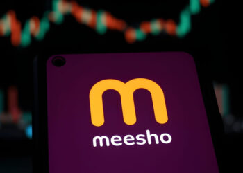 Meesho Shares Plunge 10% After Rs 1,500 Cr Tax Demand, Lock-in Expiry