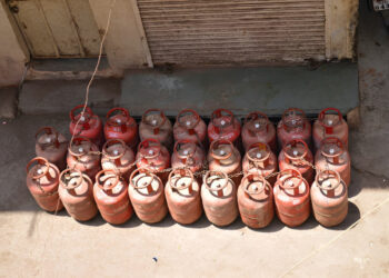 India Enforces 21-Day LPG Booking Gap Amid West Asia War Panic Hoarding